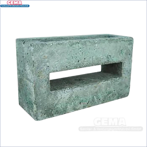 Rectangularer Betonblock mit Zentralöffnung für Festbrennstoffkessel Irrleh Plus Heizkessel Irleh Plus passend
